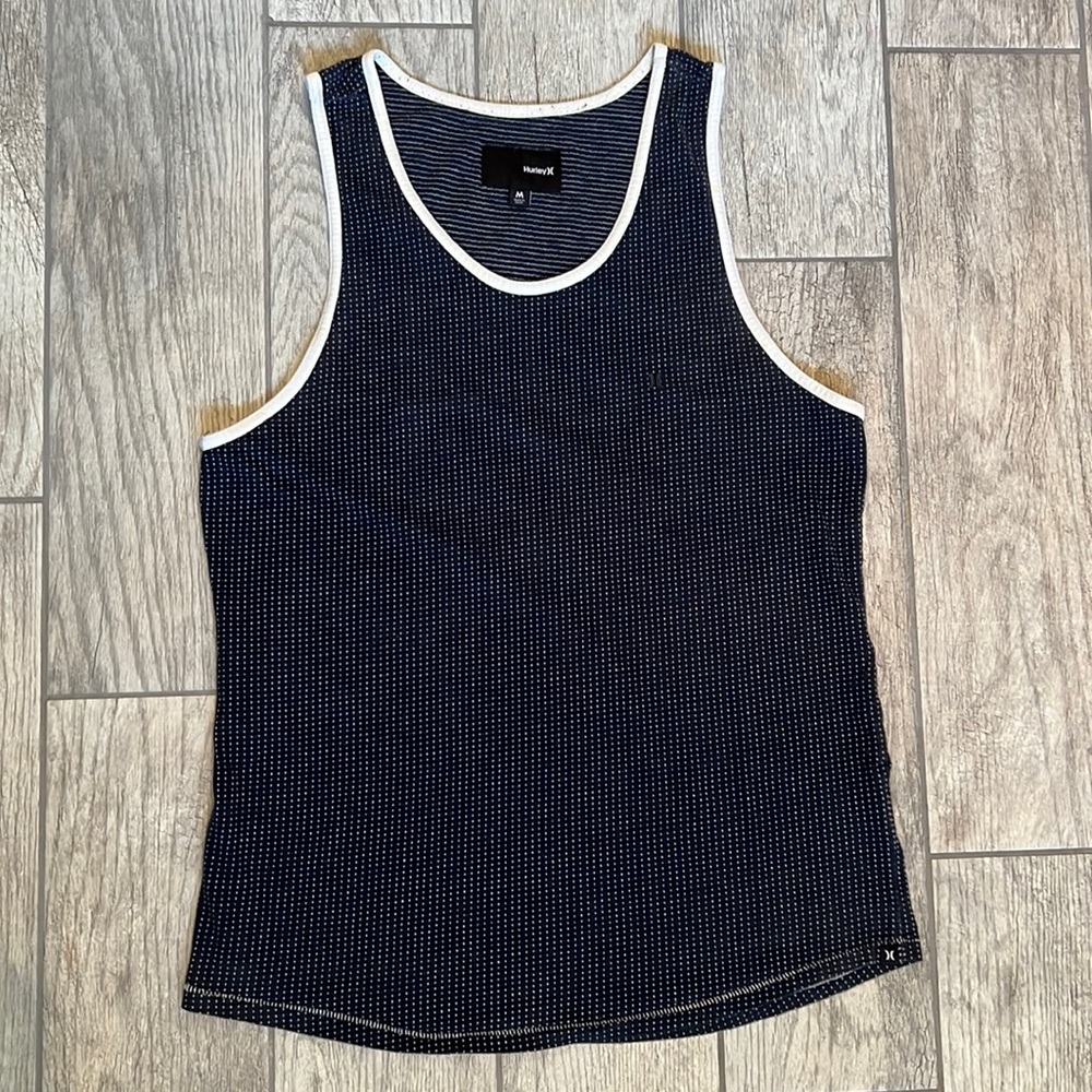 HURLEY polka dot tank top M